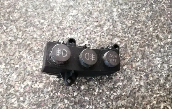 Fog light switch