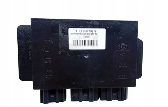 Volkswagen Golf IV Comfort/convenience module 1J0959799S