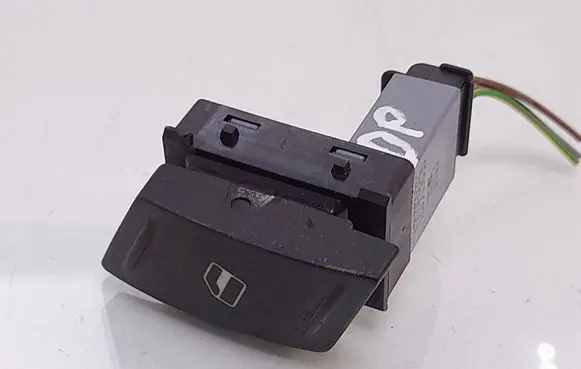 Skoda Octavia Mk2 (1Z) Electric window control switch 1Z0959856