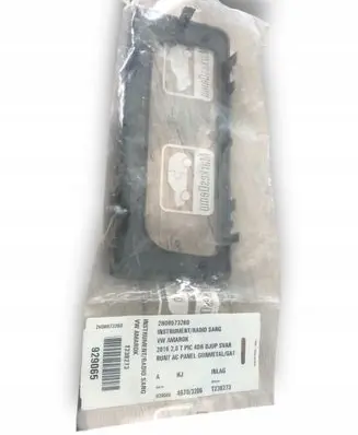 Volkswagen Amarok Seat and door cards trim set 2H0857326D