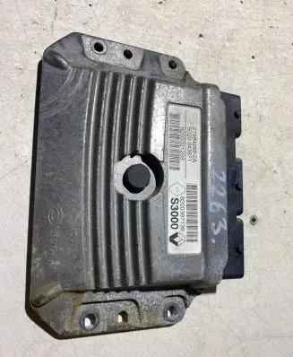 Renault Scenic II - Grand scenic II Engine control unit/module 8200321263 215842882A