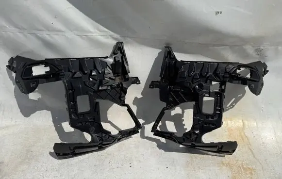 BMW X5 G05 Front bumper mounting bracket 8085637 8085638 51118085637