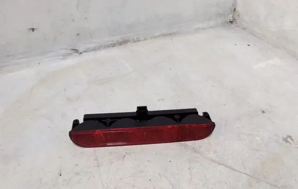 Audi A4 S4 B5 8D Third/center stoplight 0996400