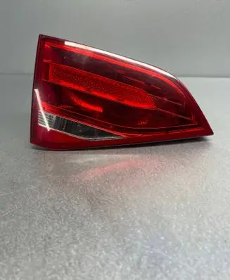 Audi A4 S4 B8 8K Tailgate rear/tail lights 8K5945093D