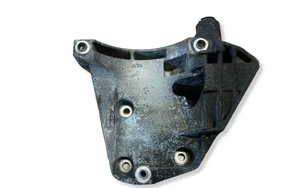 BMW X5 E53 A/C compressor mount bracket 7794174 CD650