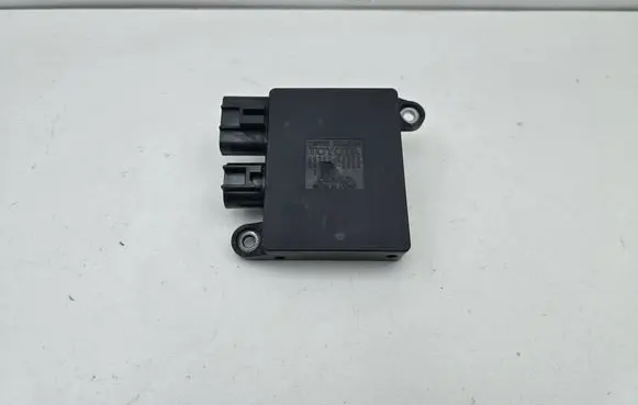 Coolant fan relay