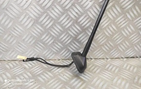 Mitsubishi Space Star Radio antenna 