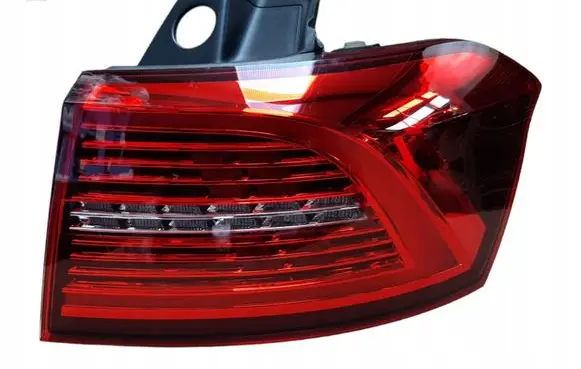 Volkswagen PASSAT B8 Rear/tail lights 3G9945208