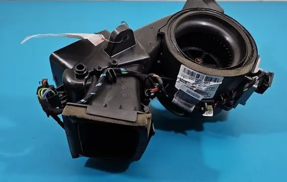 Heater fan/blower
