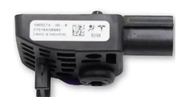 Tesla Model S Airbag deployment crash/impact sensor 1005274-00-B 1005274