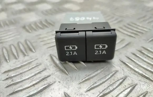 USB socket connector