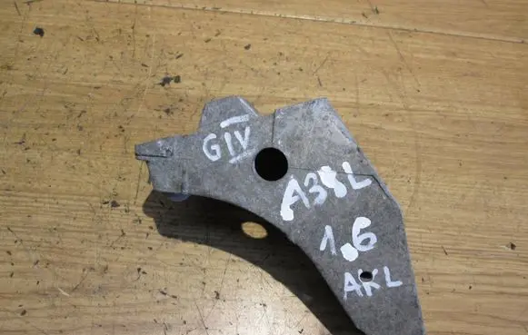 Audi A3 S3 8L Gearbox mounting bracket 1J0199117Q