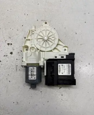 Volkswagen Golf Cross Front door window regulator motor 5M1837402G 1K0959702N 1k0959792k