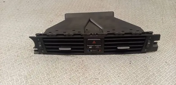 BMW 3 E90 E91 Dash center air vent grill 9130458