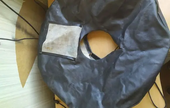 Toyota MR2 (W30) III Spare wheel section trim 