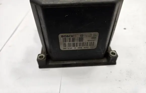 BMW 5 E39 ABS Pump 0265900001