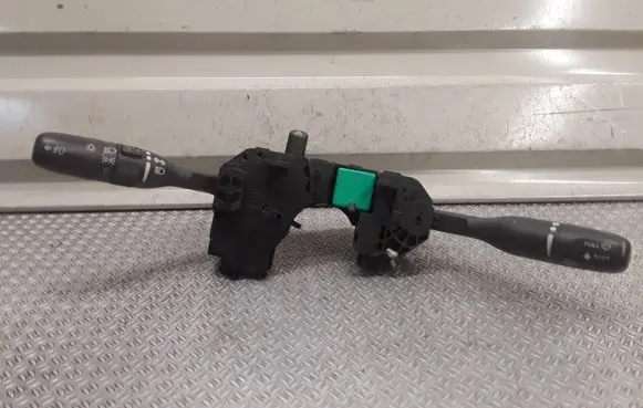 Chrysler Sebring (ST-22 - JR) Wiper turn signal indicator stalk/switch 