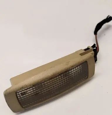 Volkswagen PASSAT B5 Other interior light 3B9947113