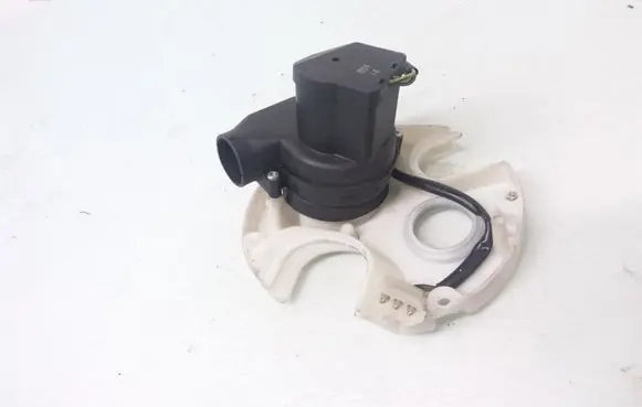 BMW 7 E38 Engine control unit/module fan 1745181 0130002830