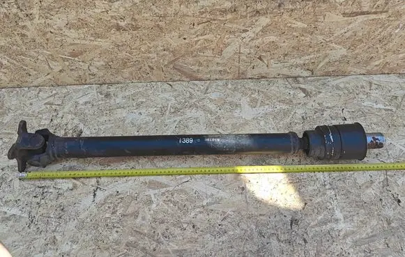 Mitsubishi Pajero Front prop shaft