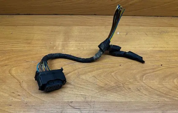 BMW 1 F20 F21 Headlight/headlamp wiring loom/harness 6925638 114523351 11452335