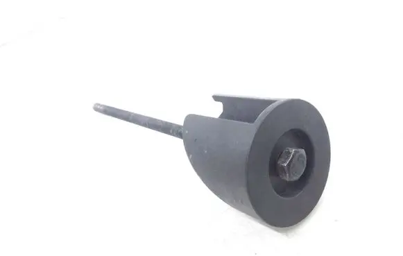 Volkswagen Touareg I Spare wheel bolt 7L0601233A