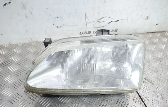 Renault Megane I Headlight/headlamp 02A02HCR175