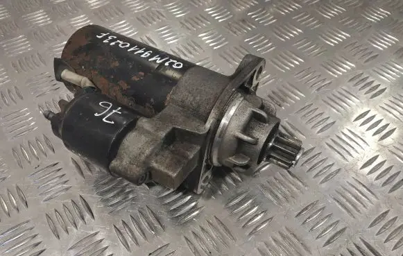 Volkswagen Sharan Starter motor 02M911023F 0001125048