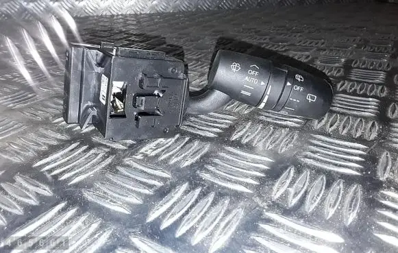 Mazda CX-5 Wiper switch 17F899
