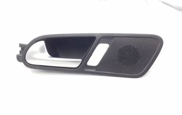 Volkswagen Jetta VI Rear door interior handle 5N0839113