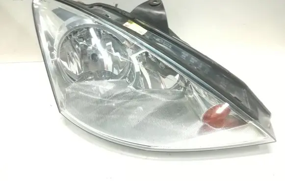Ford Focus Headlight/headlamp
