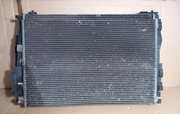 Renault Megane II Radiator set 8200365008A