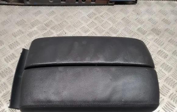 Audi A8 S8 D4 4H Armrest
