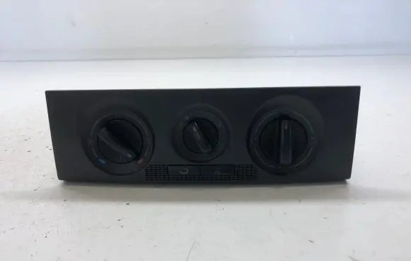 Skoda Fabia Mk1 (6Y) Climate control unit 6Q0819445 6Y0820075