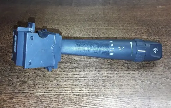 Volvo S60 Wiper control stalk 9452387