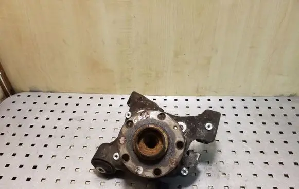 Audi A6 S6 C6 4F Rear wheel hub