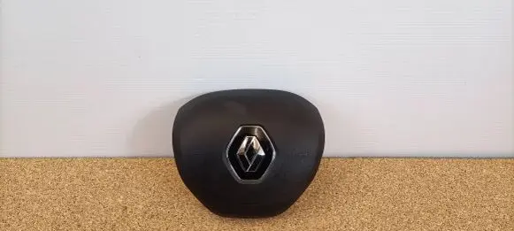 Renault Duster II Steering wheel airbag cover RE06A2004439