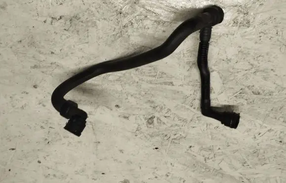 Opel Insignia A Engine coolant pipe/hose 56556380