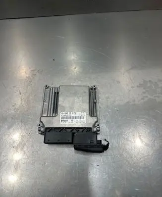 Mercedes-Benz E W211 Engine control unit/module A6461534379 0281011329 1039S00570