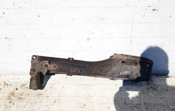 Toyota Corolla Verso E121 Front subframe
