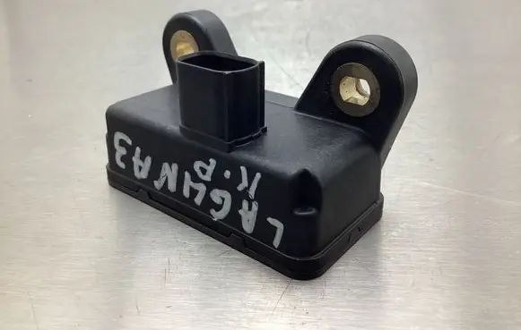 Renault Laguna III ESP acceleration yaw rate sensor 479310001R GU70C04M96 10170106463