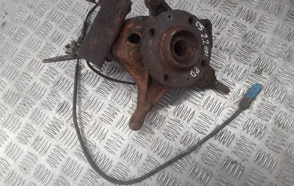 Citroen C5 Front wheel hub spindle knuckle