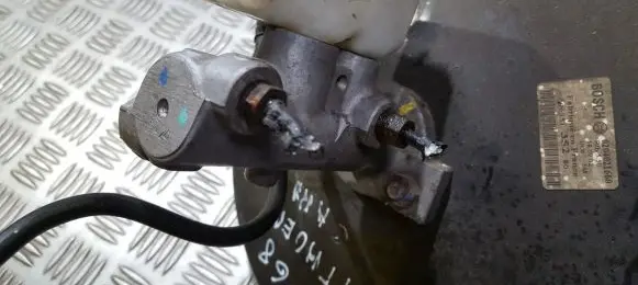 Citroen Xsara Picasso Master brake cylinder 221710