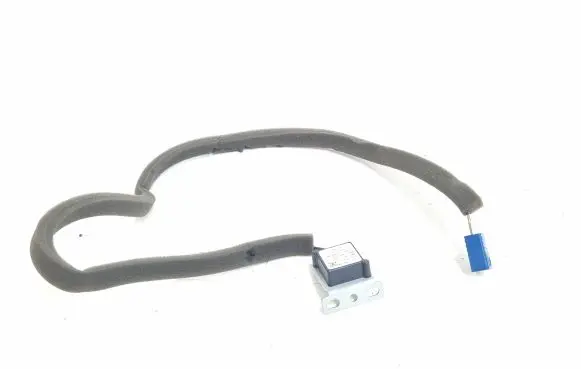 Nissan Qashqai Aerial GPS antenna 25975BB50A R169061 P32LT2977