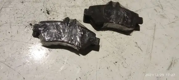 Mercedes-Benz Sprinter W906 Brake pads (rear) 6423021C