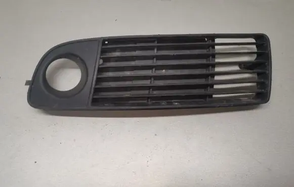 Audi A6 S6 C5 4B Front bumper lower grill 4B0807681J
