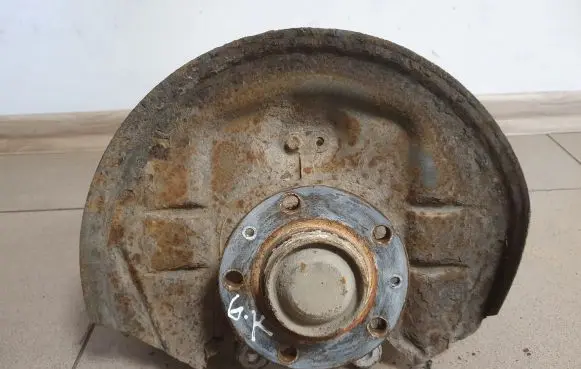Peugeot 508 Rear wheel hub