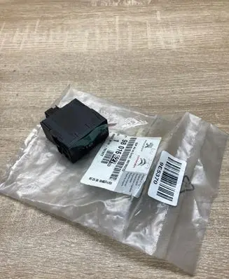 Citroen C4 Cactus Headlight level height control switch 98016627ZD 96384422 96366692
