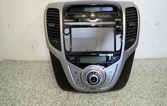 Hyundai ix20 Other switches/knobs/shifts