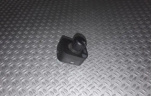 Audi A4 S4 B6 8E 8H Wing mirror switch